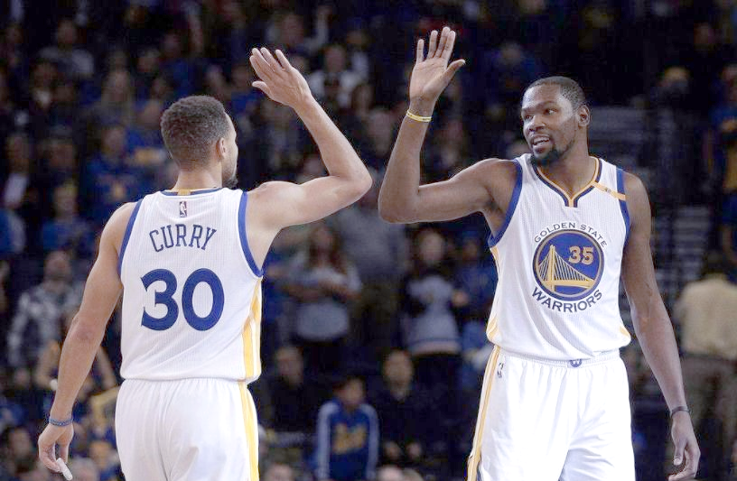 杜兰特重要时刻重返赛场，澳大利亚队带队取胜！